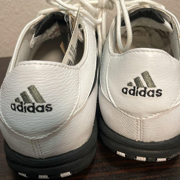 Golf shoes -women size. 6 - Picture 4 of 5